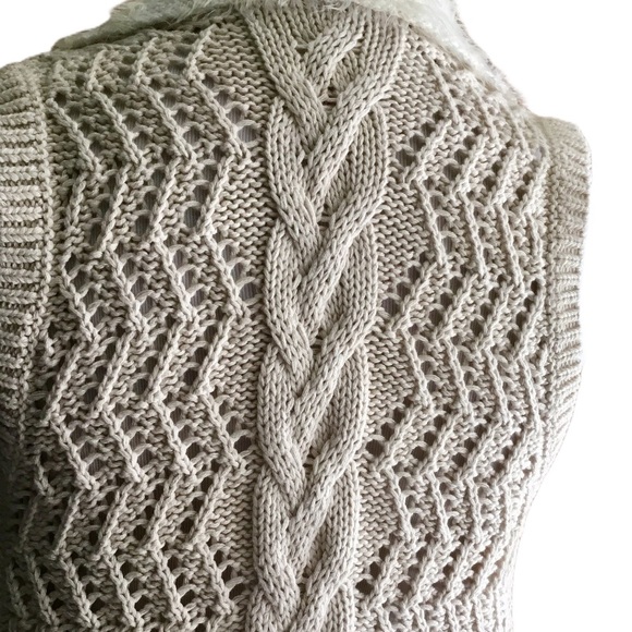 Max Studio Knit Vest With Trim, Girls L (10-12) - Picture 6 of 6